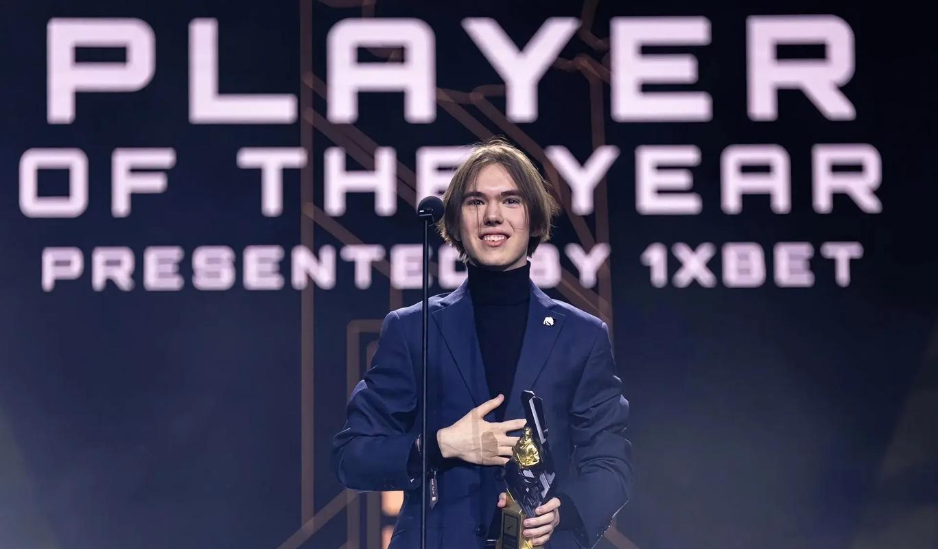 Spirit -G2对位数据： Donk 4-13 NiKo