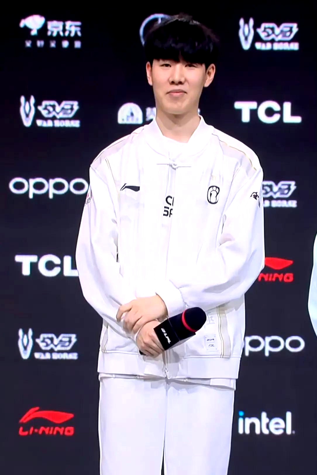 CSGO EPL S16：Spirit击败低迷NiP，Fnatic不敌小蜜蜂