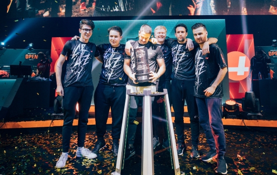 Entwords0：rookie他看着好像比去年老的更快了